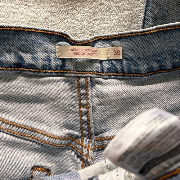 Levi Jeans - Picture 6 of 8